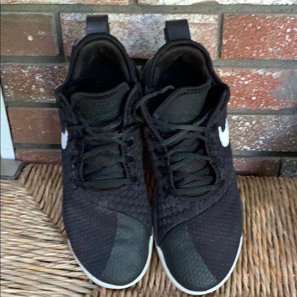 nike lebron witness iii akron